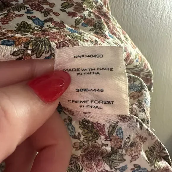 Doen Agotha Floral Blouse Size Medium Creme Forest Floral - Picture 5 of 8